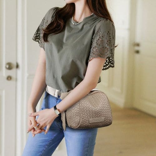 Bolsa Transversal Feminina em Couro