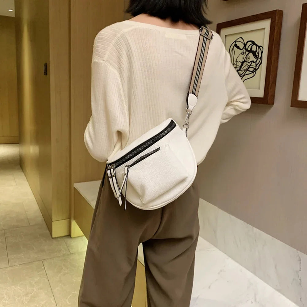 Bolsa Feminina Transversal de Couro Oxana, Bolsa Feminina, Bolsa Preta, Bolsas Pequena Femininas, Bolsa de Couro Feminina, Bolsa Tiracolo, Bolsa em Couro, Bolsas Bags, Bolsa Couro Feminina