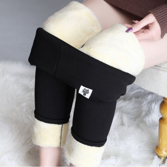 Calça Legging de Lã - Velvet, legging preta, legging peluciada, legging flanelada, legging feminina, legging empina bumbum, legging, calça legging flanelada, calça legging feminina, calça legging